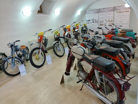 Expozícia motocyklov v Bohuniciach
