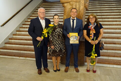 Krst publikácie Architektonické pamiatky a pamätihodnosti mesta Považská Bystrica centrum a okolie Krst publikácie Architektonické pamiatky a pamätihodnosti mesta Považská Bystrica centrum a okolie