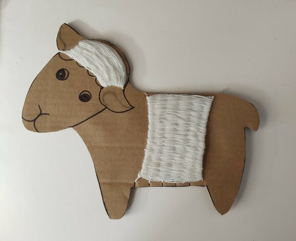 Múzeum v škole 2026 - gobelín-ovečka